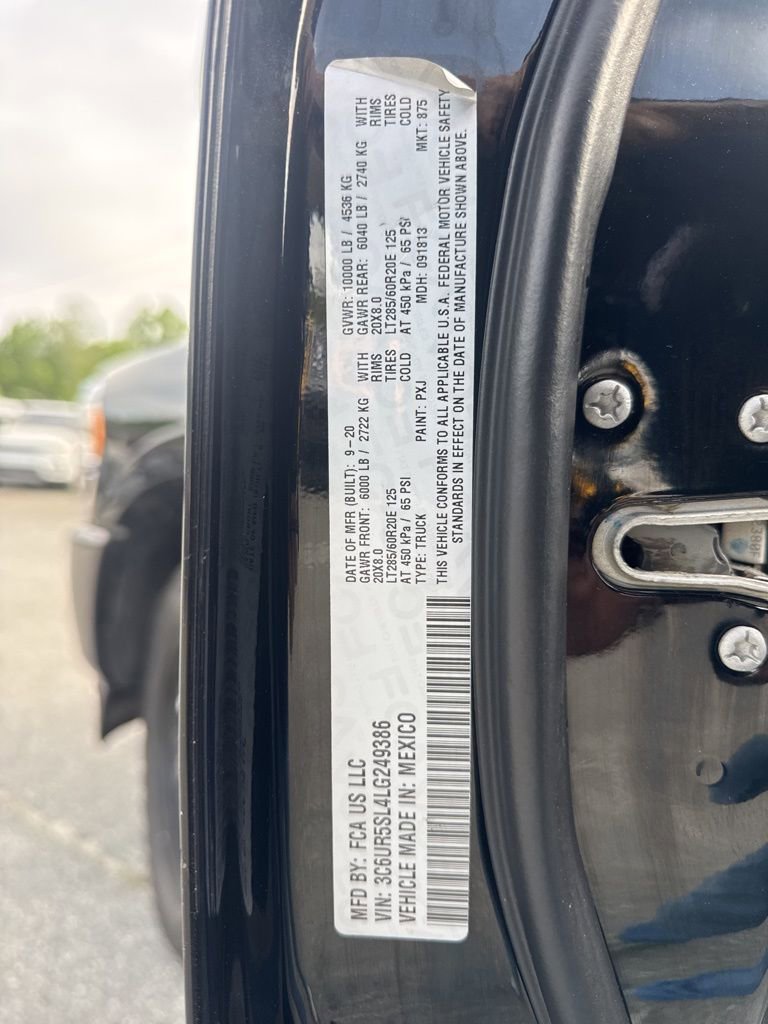 Used 2020 RAM 2500 Limited AWD/4WD image 36