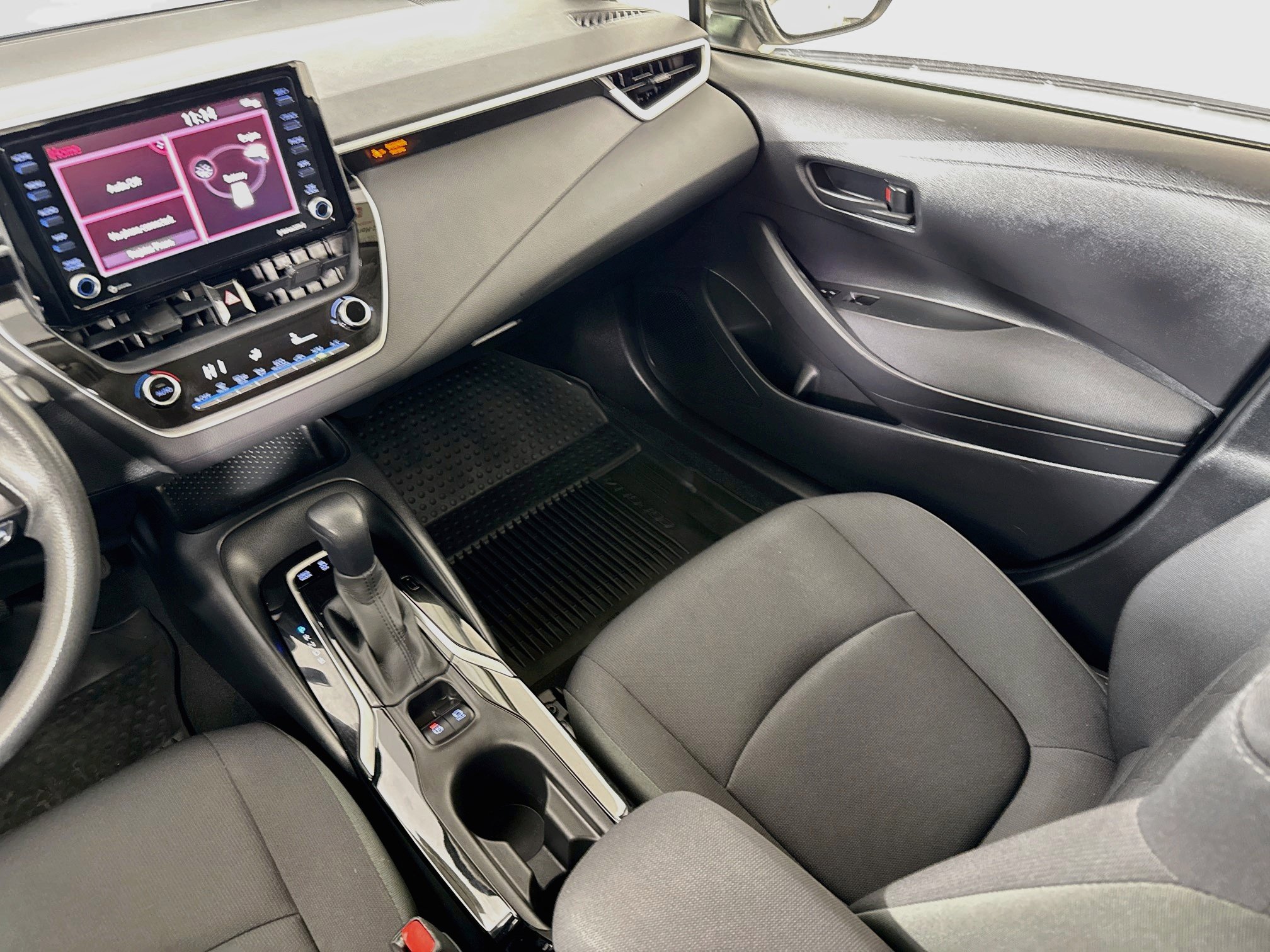 Certified 2022 Toyota Corolla LE FWD image 23