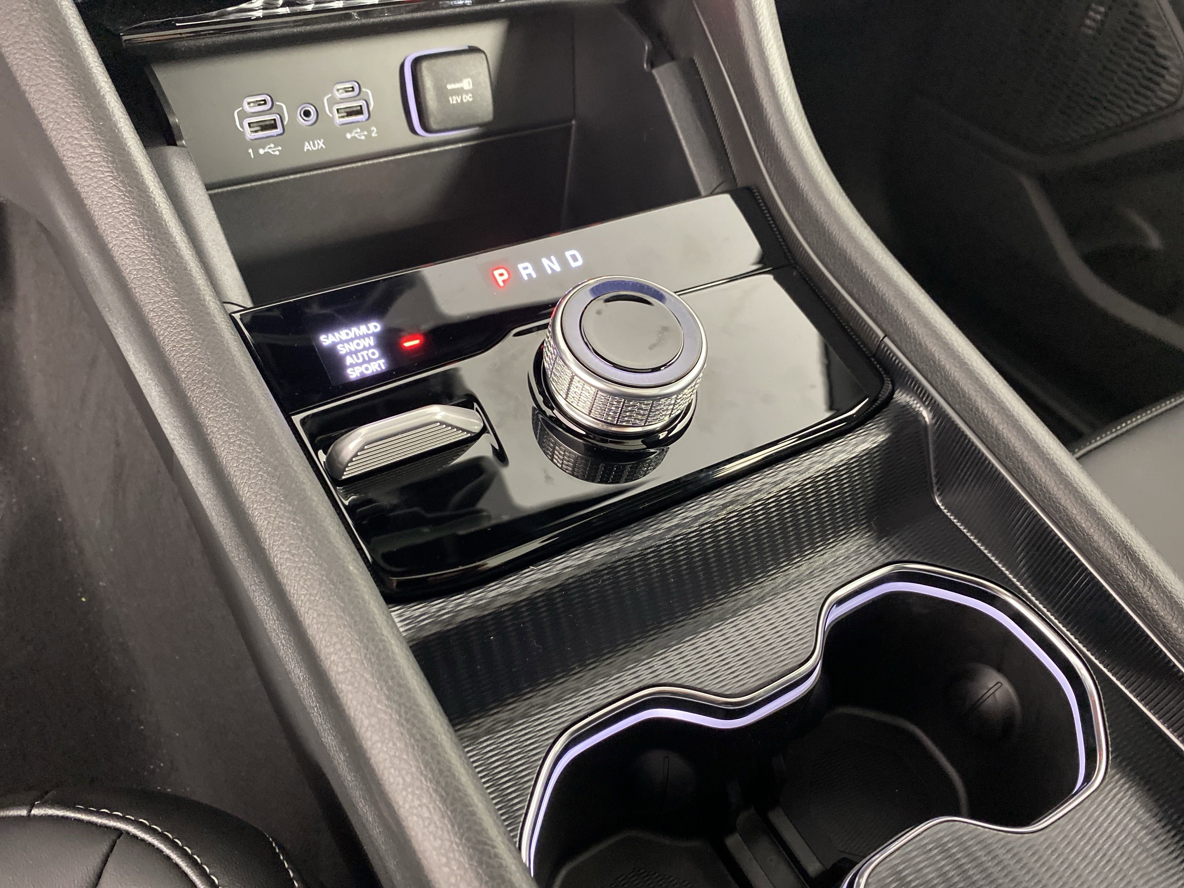 New 2025 Jeep Grand Cherokee L Limited w/ Black Appearance Package image 29