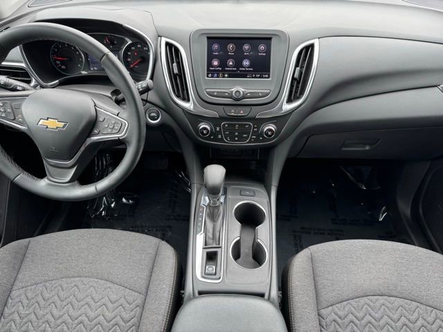 Certified 2024 Chevrolet Equinox LT AWD/4WD image 2
