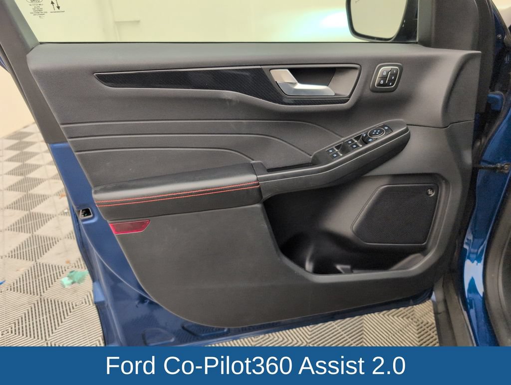 Used 2023 Ford Escape ST-Line Select w/ Tech Pack #2 AWD/4WD image 32