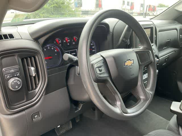 Used 2019 Chevrolet Silverado 1500 Custom w/ Custom Convenience Package RWD image 10