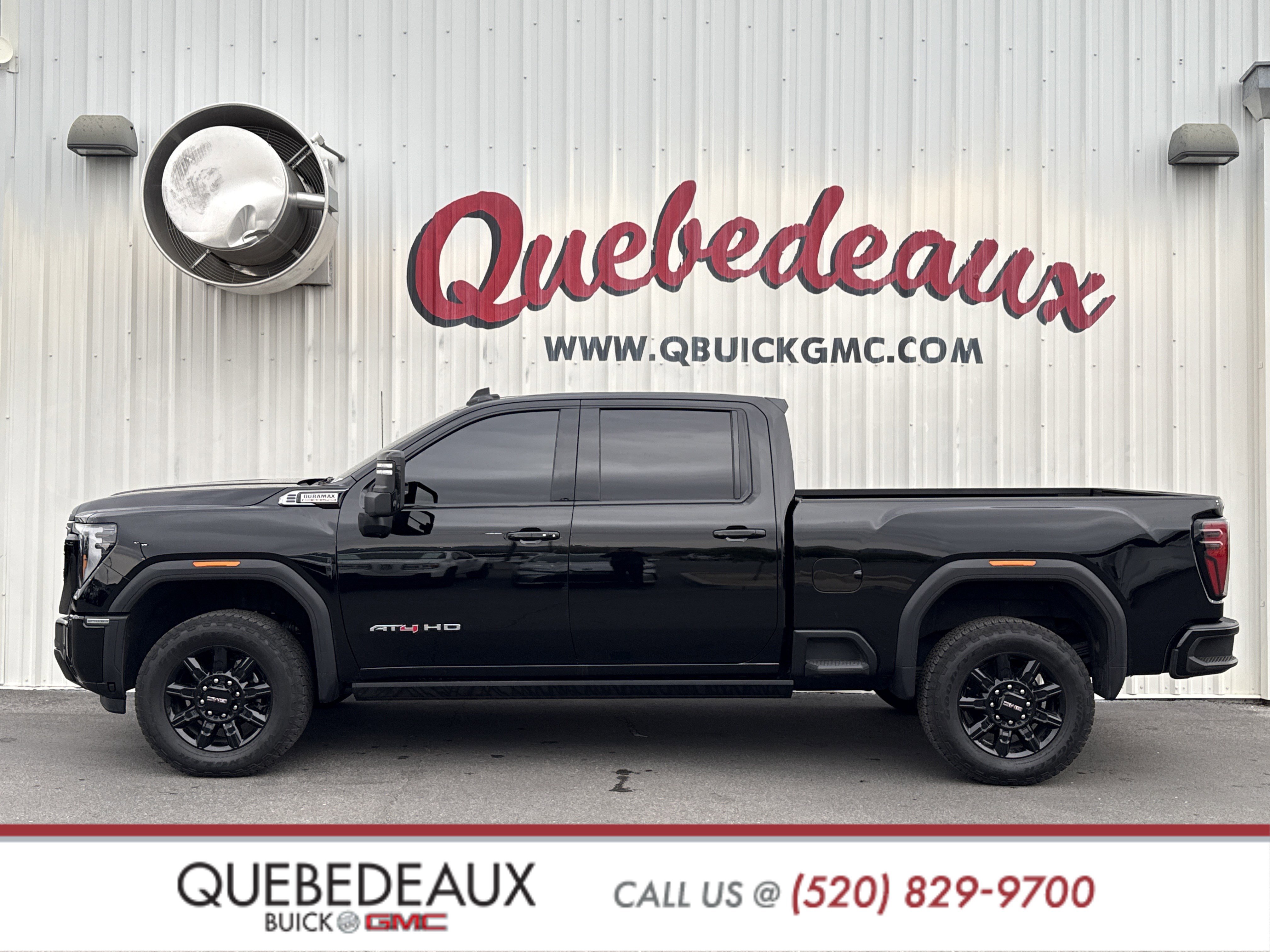 Used 2025 GMC Sierra 2500 AT4 w/ AT4 Premium Plus Package image 1