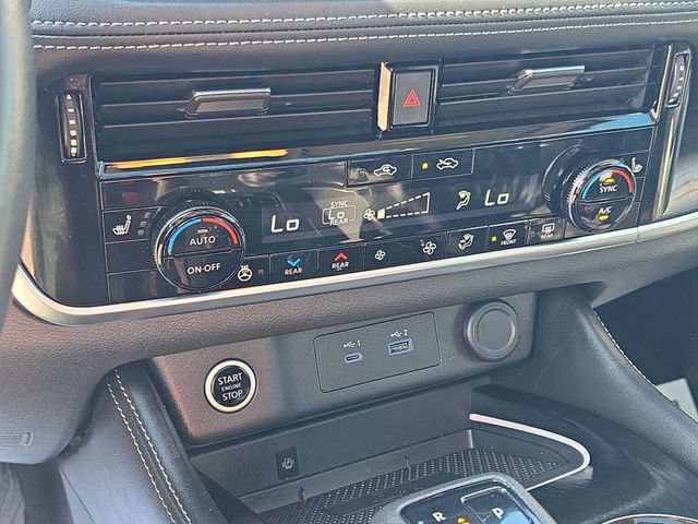 Certified 2023 Nissan Rogue Platinum w/ Platinum Premium Package AWD/4WD image 19