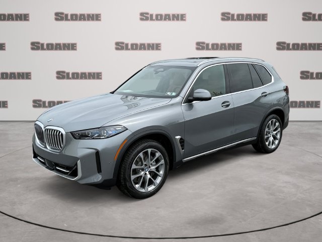 New 2026 BMW X5 xDrive40i w/ Premium Package AWD/4WD image 1