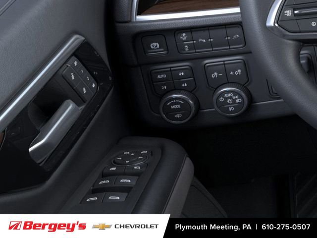 New 2026 Chevrolet Suburban High Country AWD/4WD image 24