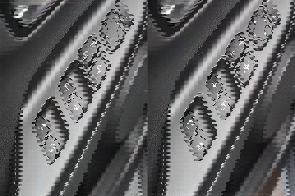 Certified 2022 Hyundai Kona Limited image 28