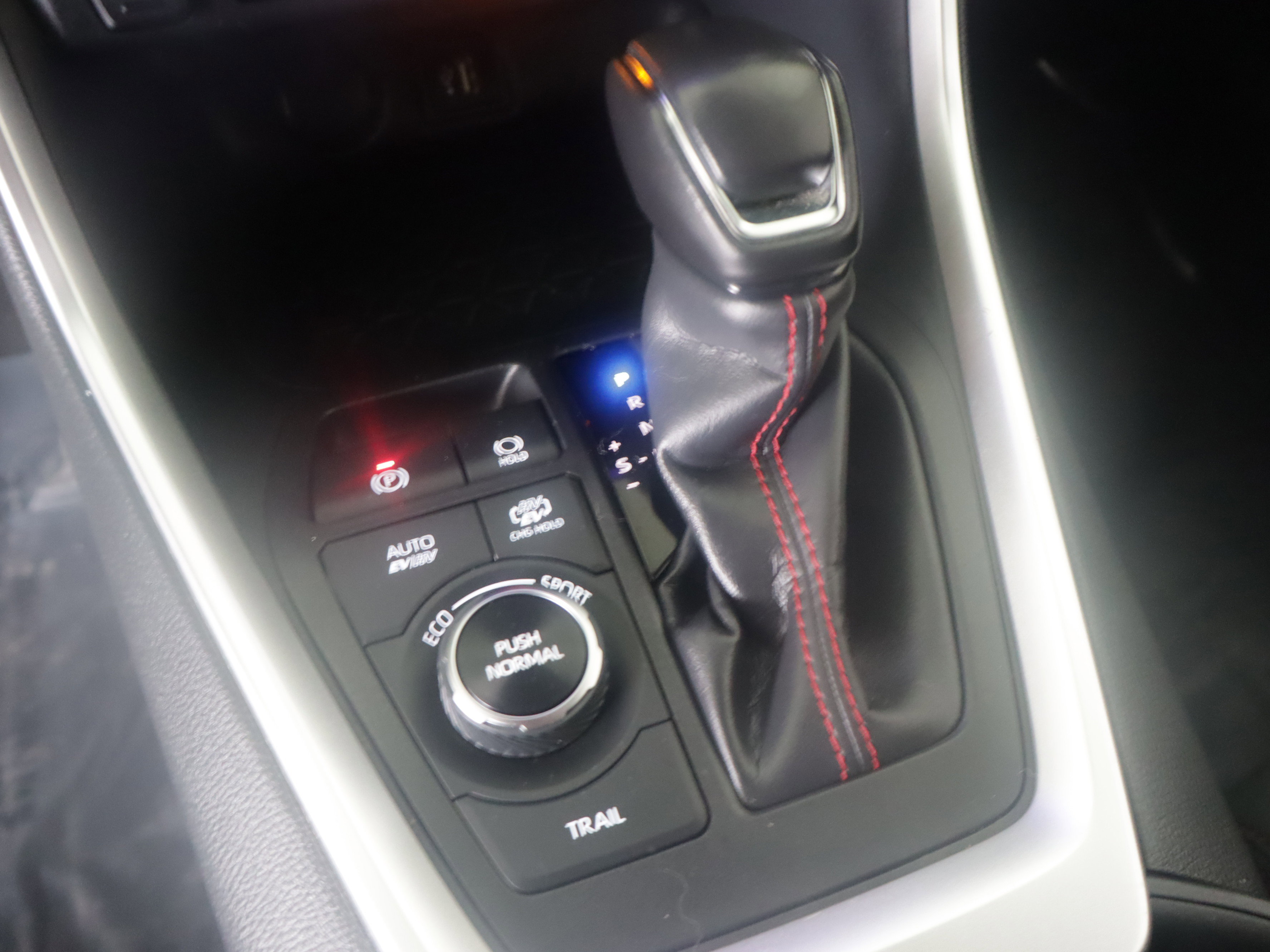 Certified 2023 Toyota RAV4 SE w/ Weather & Moonroof Package image 8