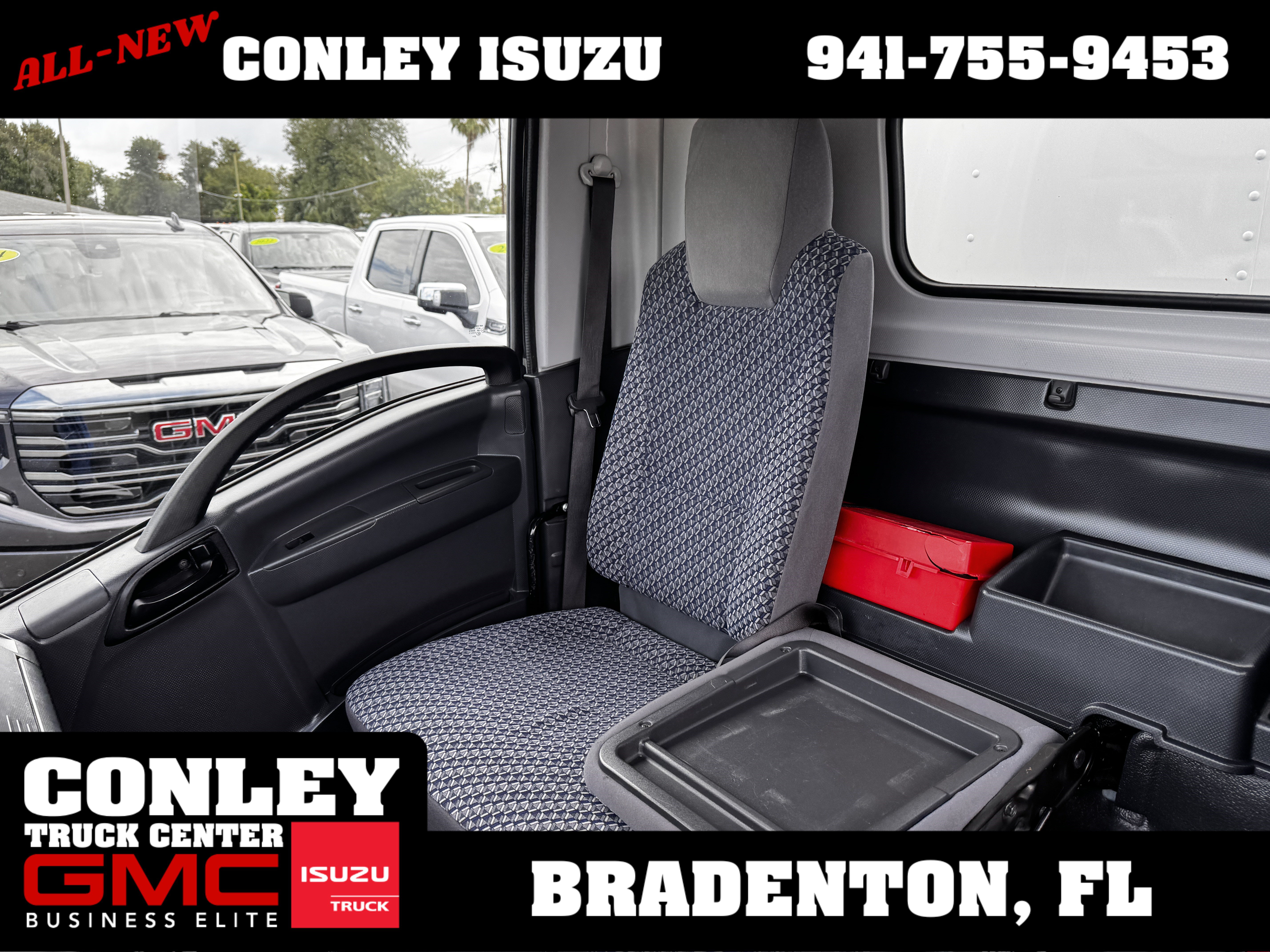Used 2024 Isuzu NPR RWD image 6