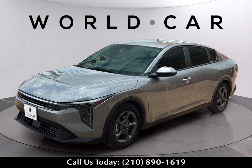 Used 2025 Kia K4 FWD image 6
