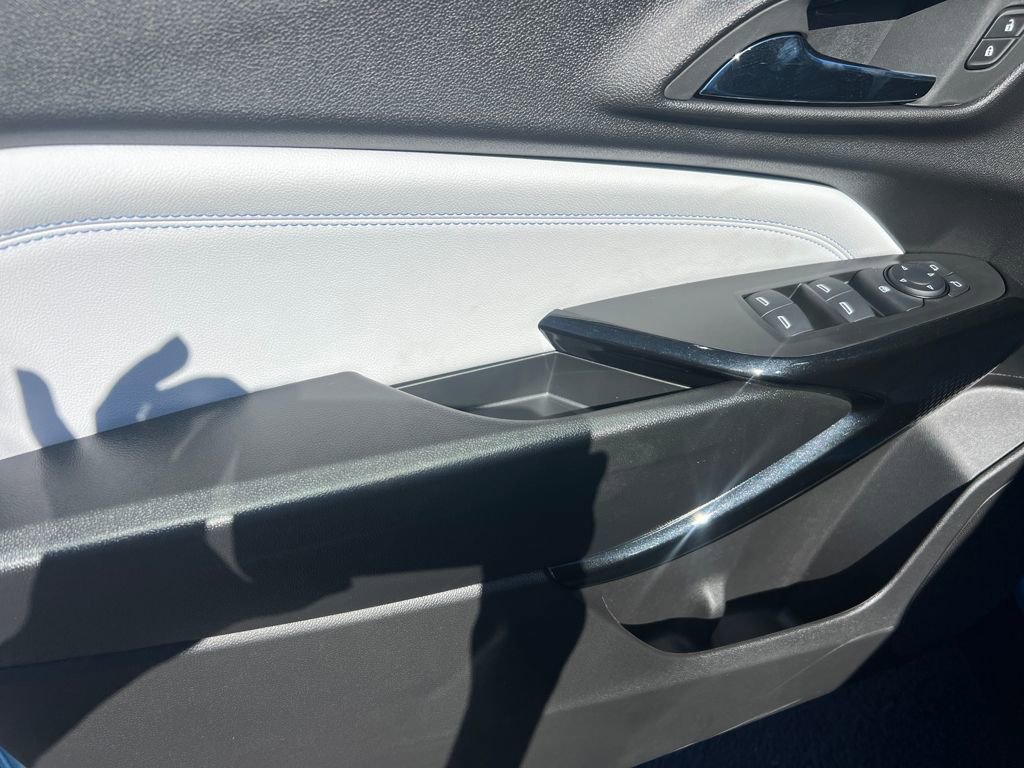 New 2026 Chevrolet Trax LT w/ Driver Confidence Package image 9