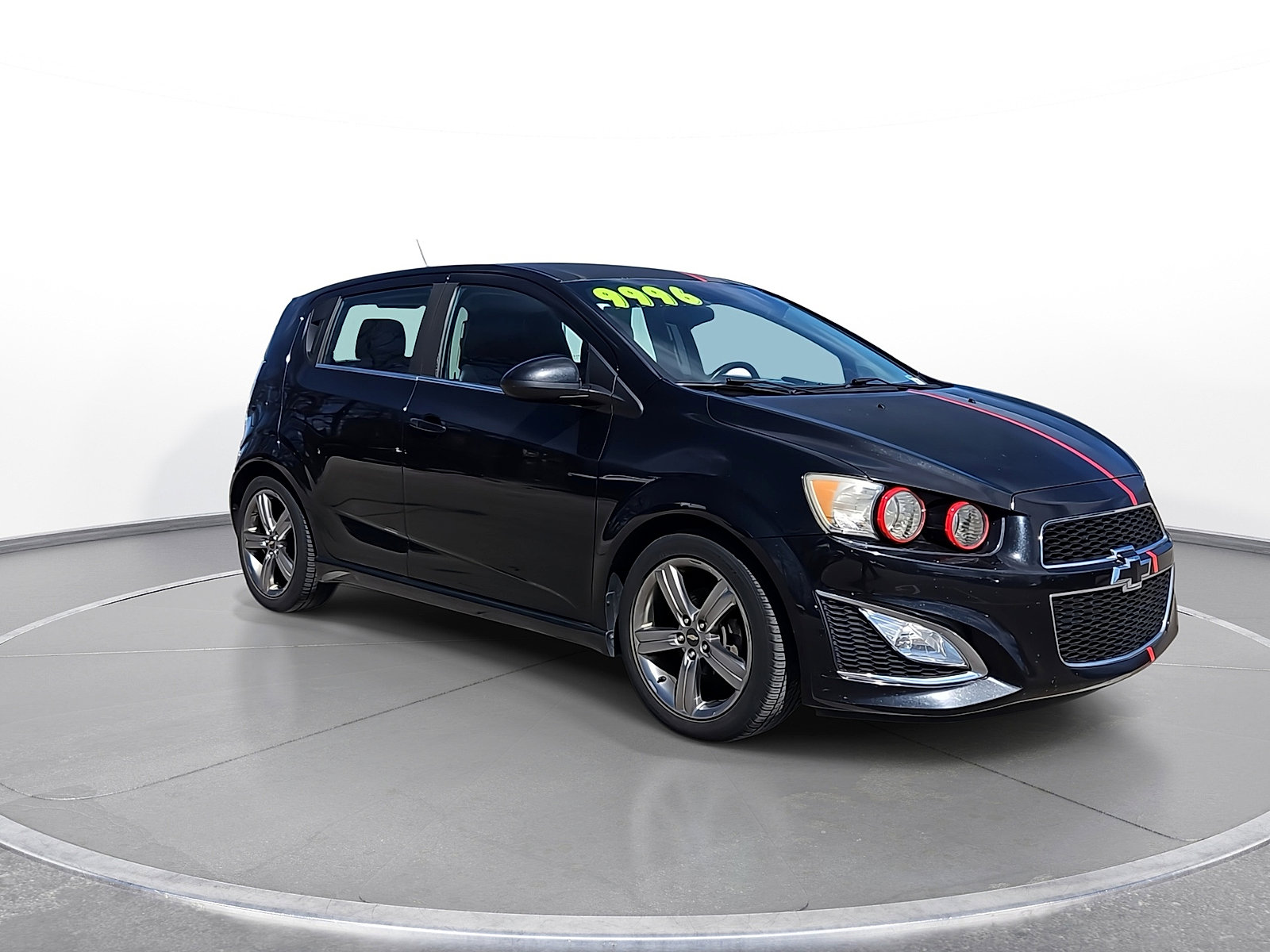 Used 2015 Chevrolet Sonic RS w/ Advanced Safety Package FWD image 2