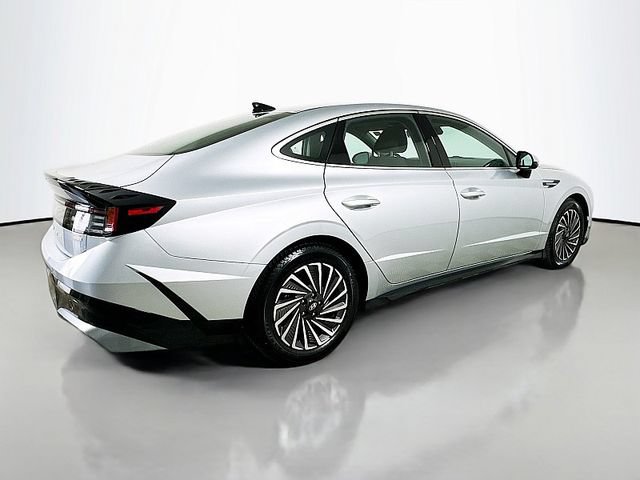 Used 2025 Hyundai Sonata SEL FWD image 7