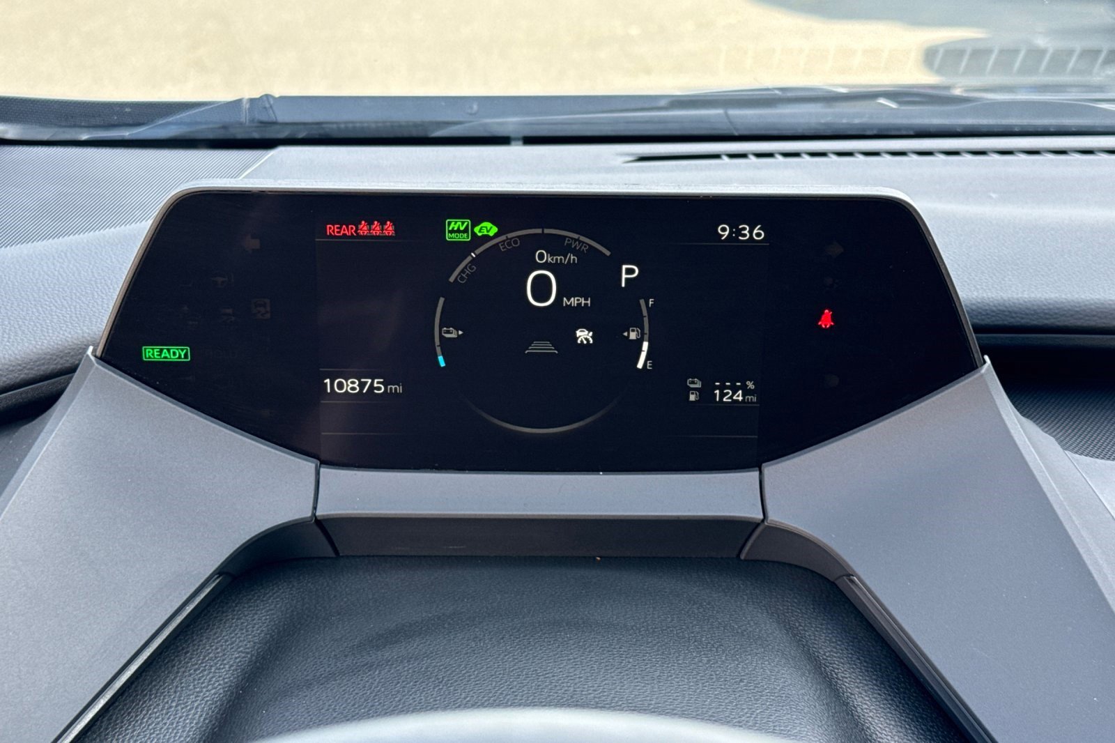 Used 2025 Toyota Prius Plug-In Hybrid image 19