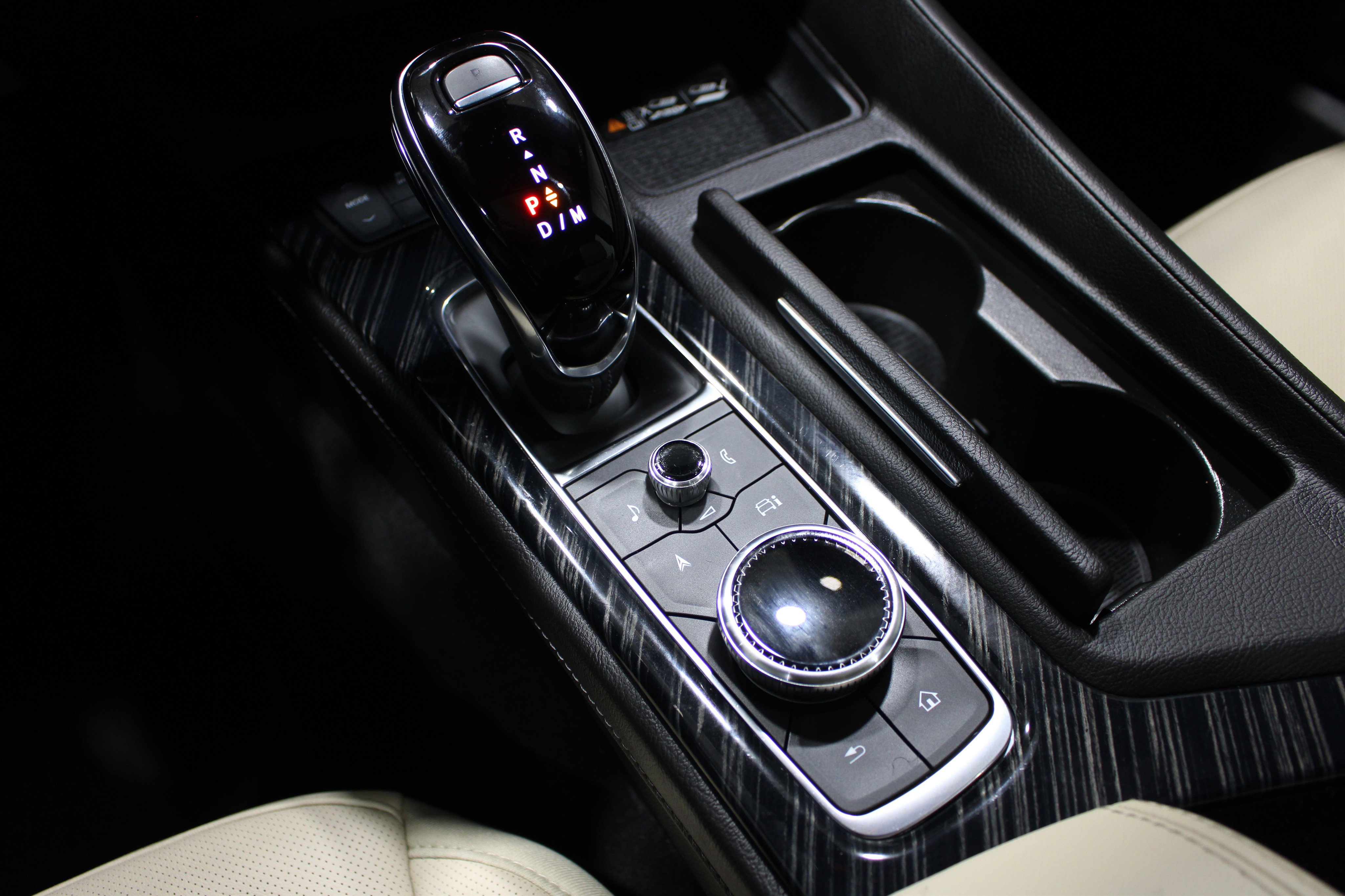 Used 2025 Cadillac CT5 Premium Luxury RWD image 19