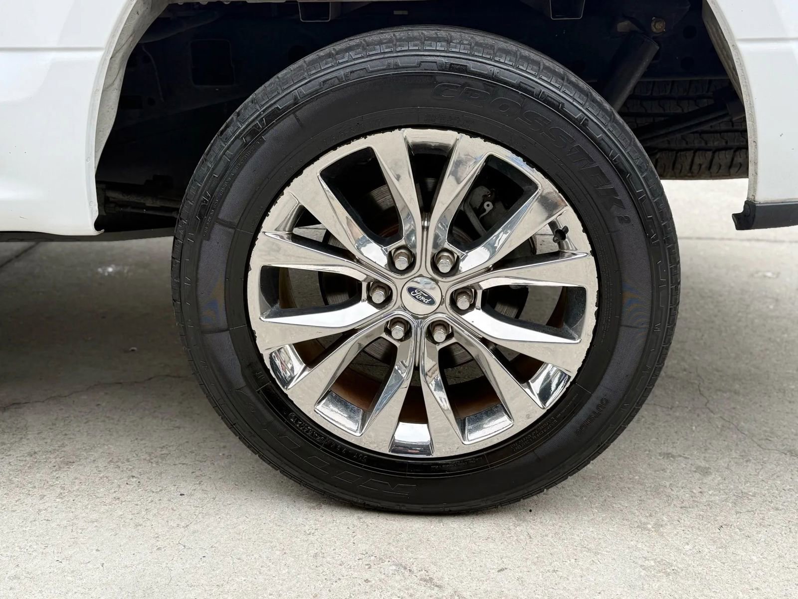 Used 2015 Ford F150 XLT w/ Equipment Group 302A Luxury AWD/4WD image 9