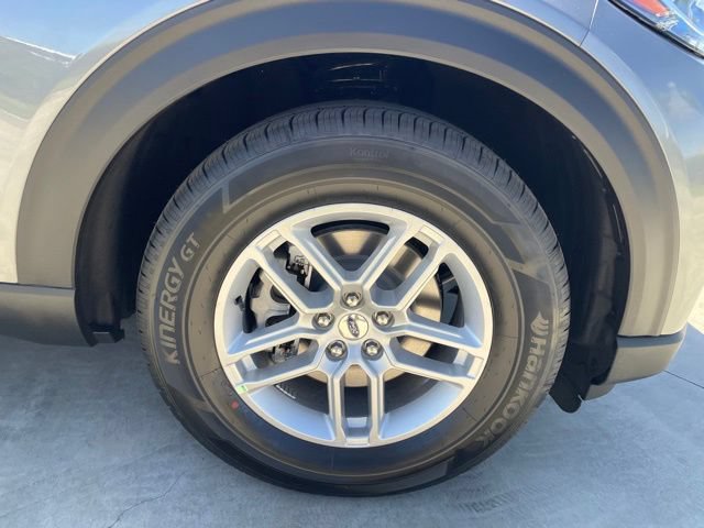 New 2026 Ford Explorer Active w/ Active Comfort Package RWD image 30