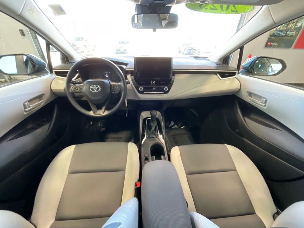 Certified 2025 Toyota Corolla LE image 8