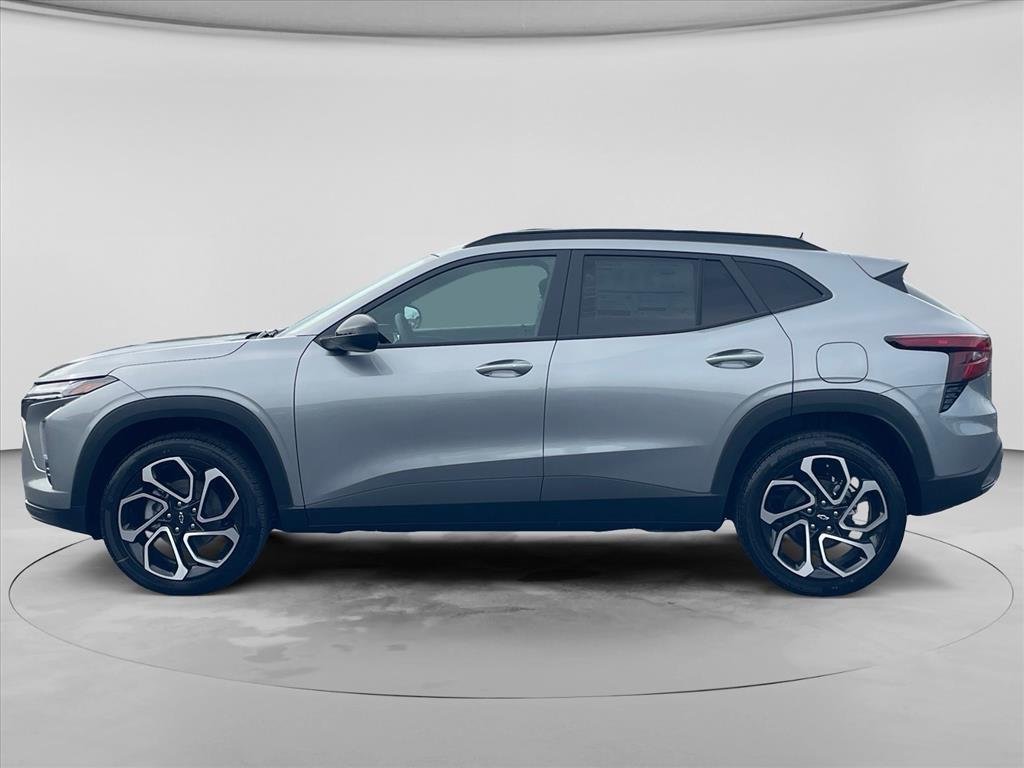 New 2026 Chevrolet Trax RS w/ Driver Confidence Package FWD image 4