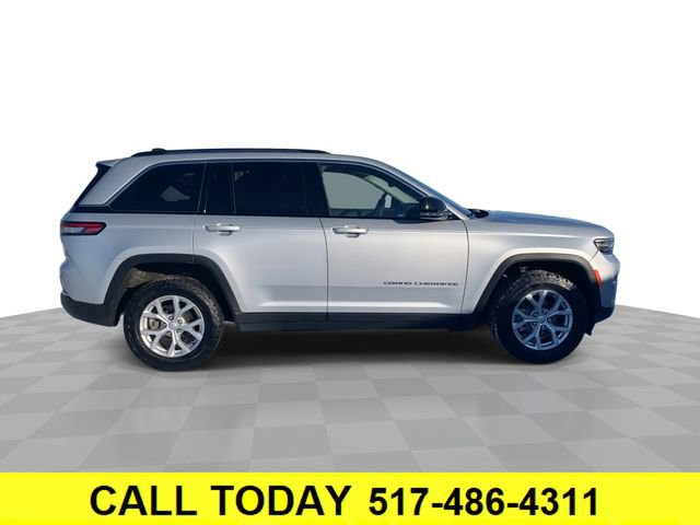 Used 2023 Jeep Grand Cherokee Limited image 9