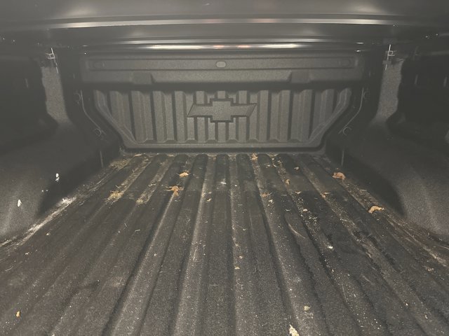 Used 2025 Chevrolet Colorado Trail Boss image 19