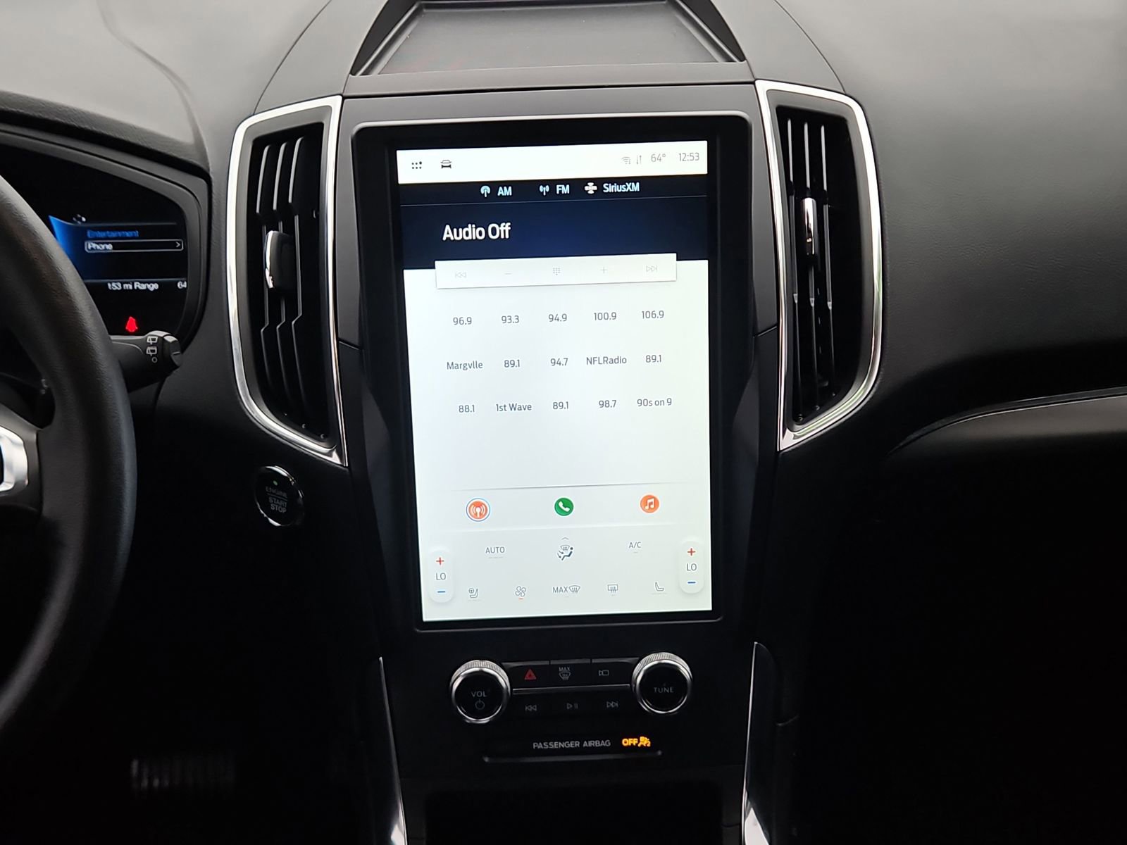 Used 2023 Ford Edge Titanium image 15