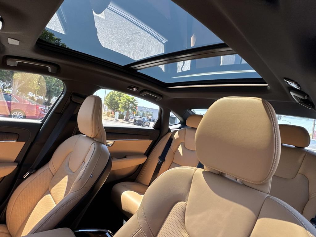 Used 2023 Volvo S90 B6 Ultimate AWD/4WD image 22
