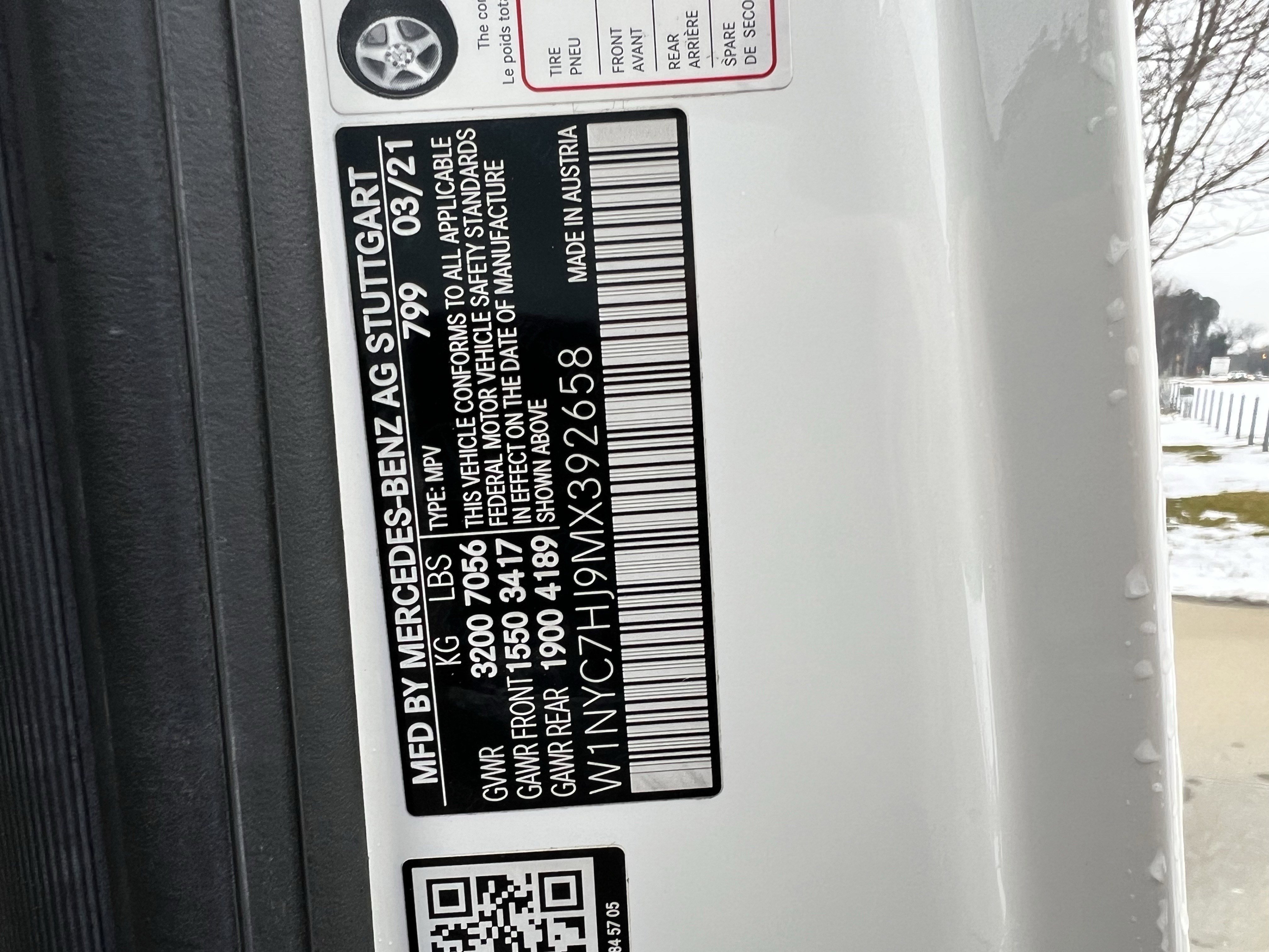 Certified 2021 Mercedes-Benz G 63 AMG 4MATIC image 37