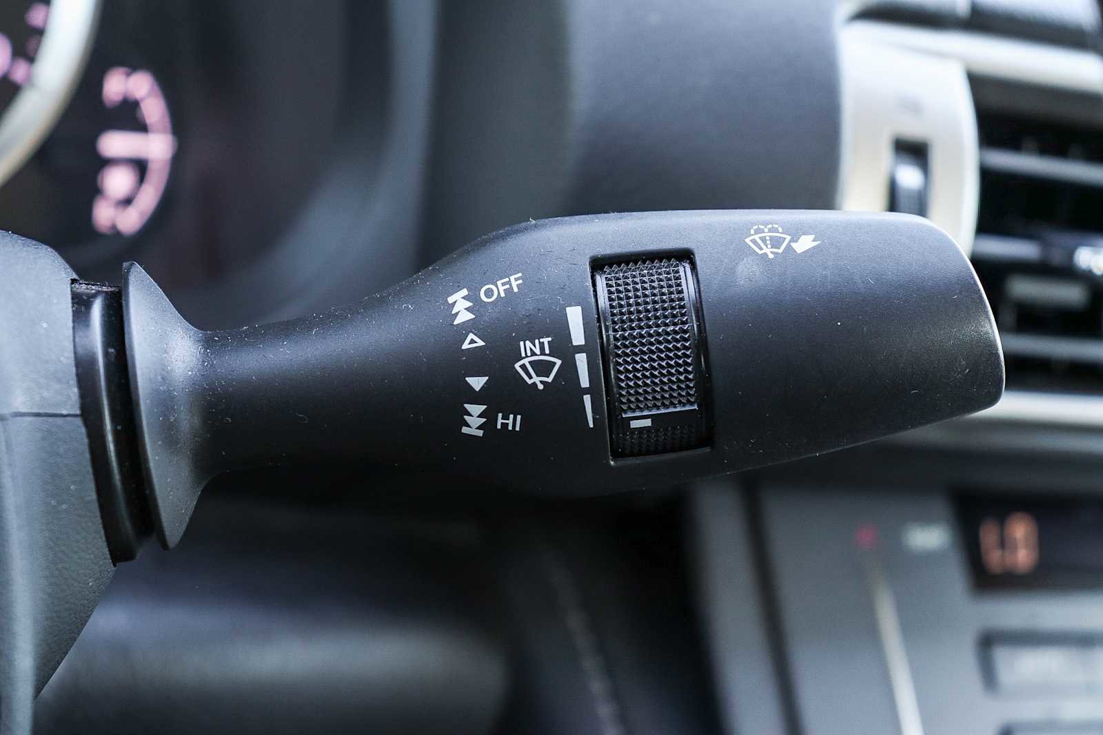 Used 2016 Lexus IS 200t image 33