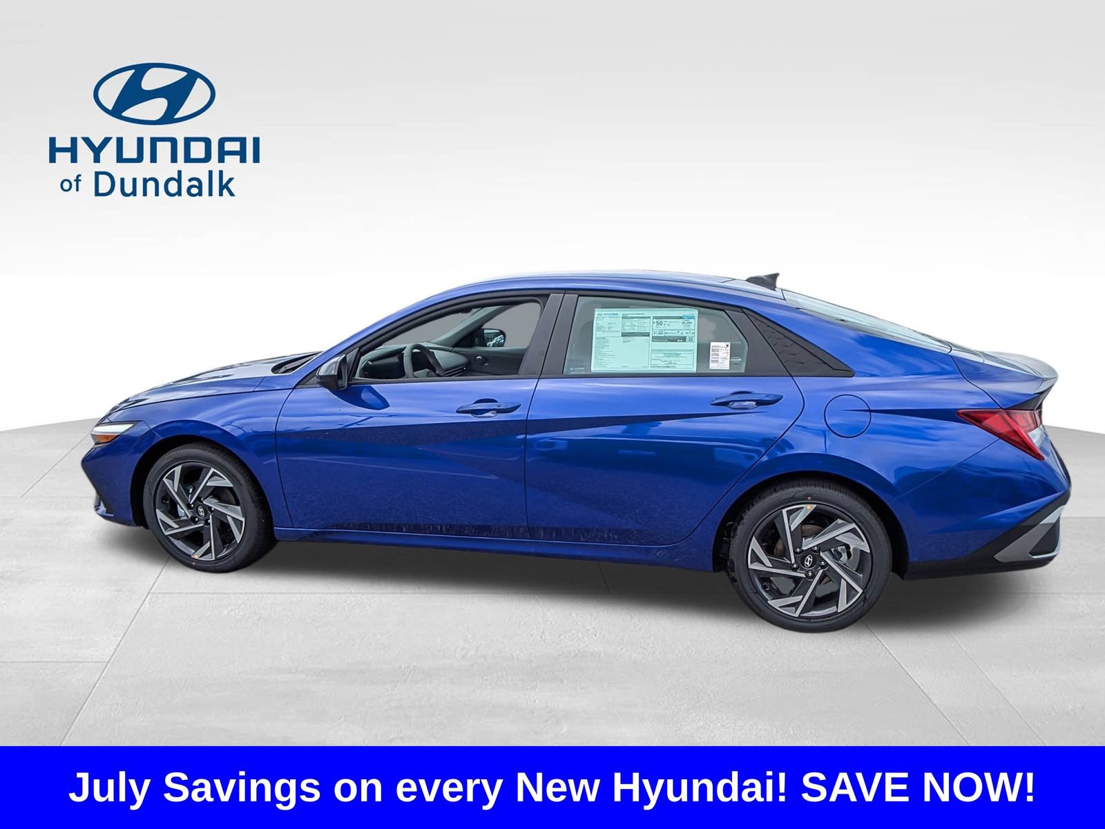 New 2025 Hyundai Elantra SEL FWD image 3
