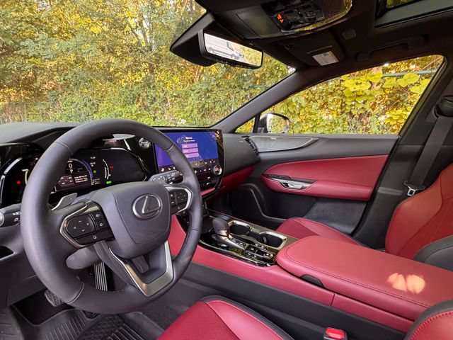 Certified 2025 Lexus NX 450h+ AWD w/ Accessory Package (2T) image 30