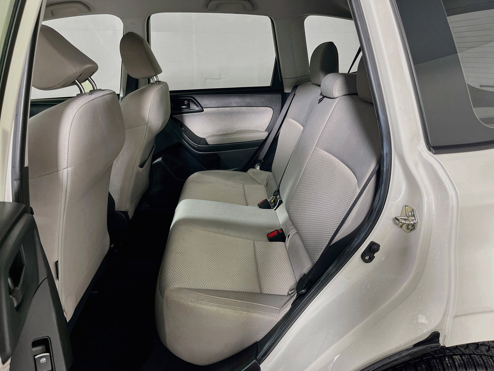 Used 2018 Subaru Forester 2.5i w/ Alloy Wheel Package AWD/4WD image 28