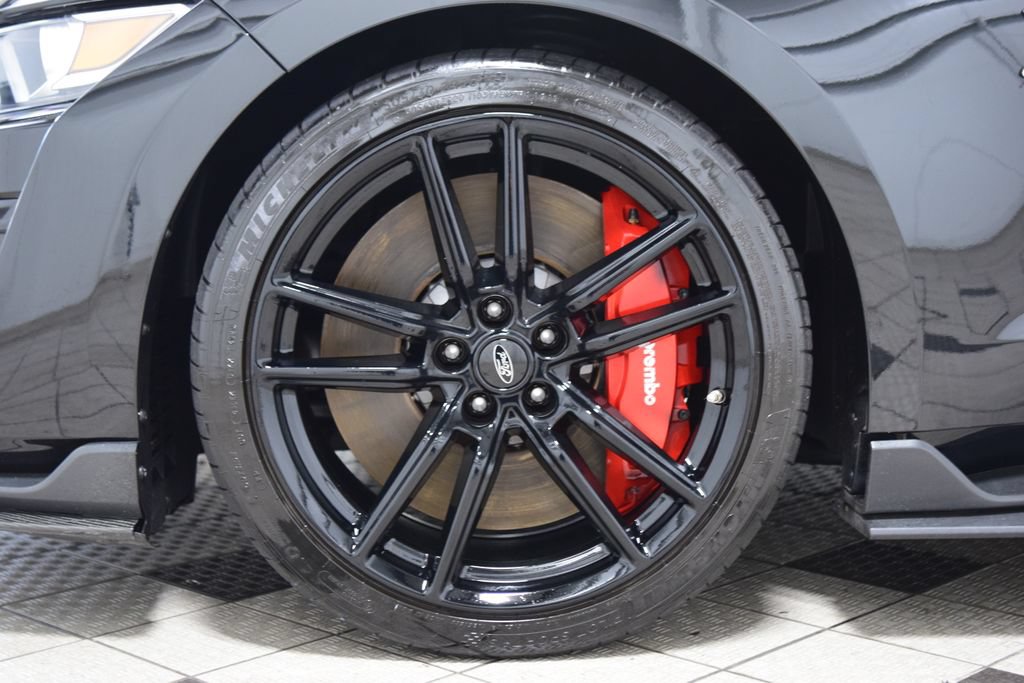 Used 2021 Ford Mustang Shelby GT500 w/ Technology Package RWD image 29