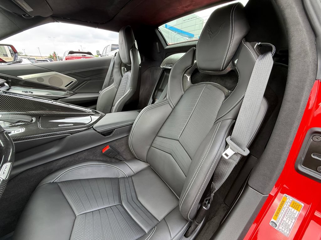 New 2025 Chevrolet Corvette Z06 RWD image 9