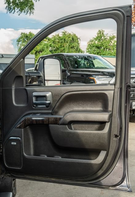 Used 2015 GMC Sierra 3500 Denali w/ Duramax Plus Package AWD/4WD image 45
