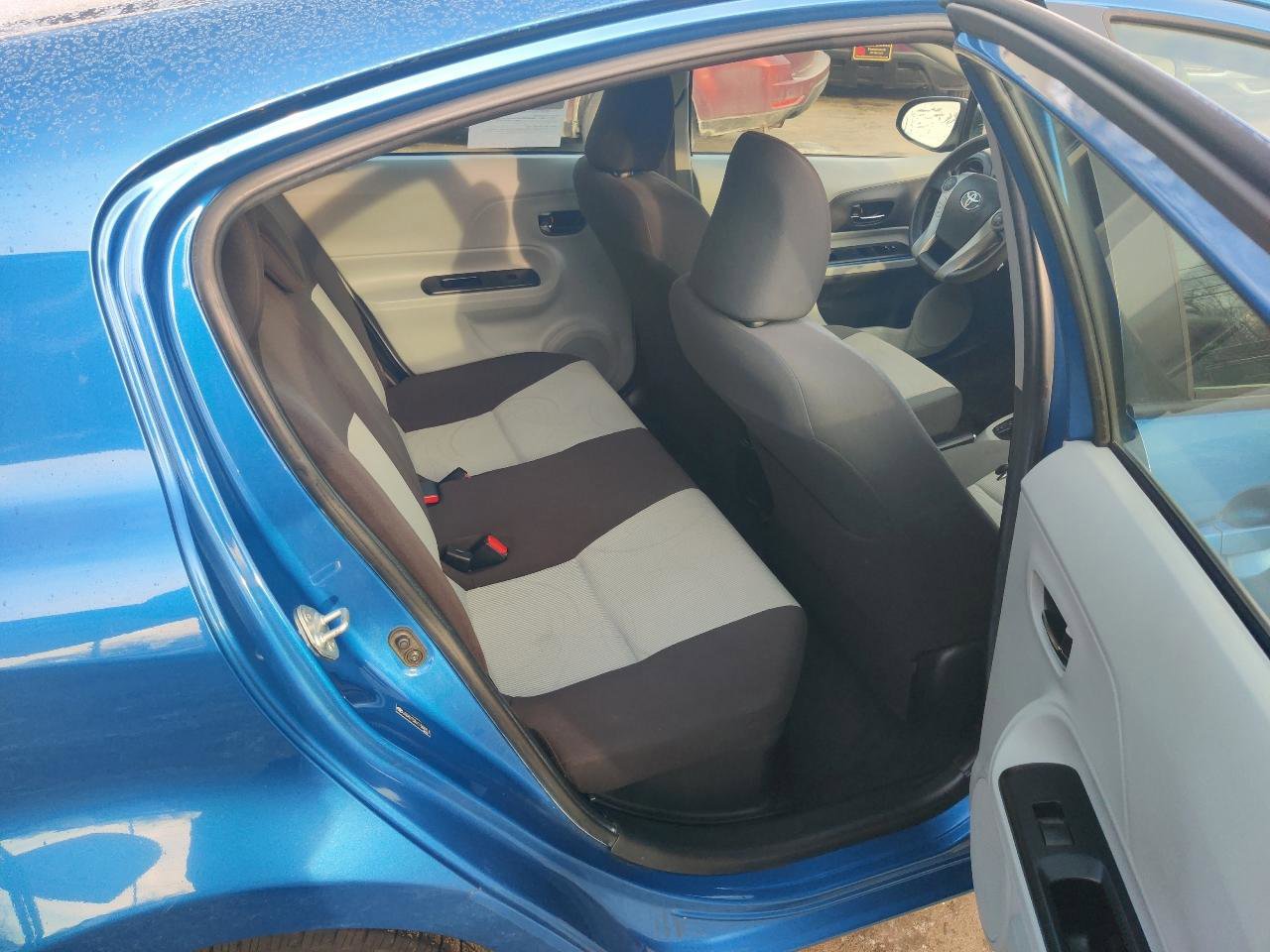 Used 2012 Toyota Prius C Two image 15