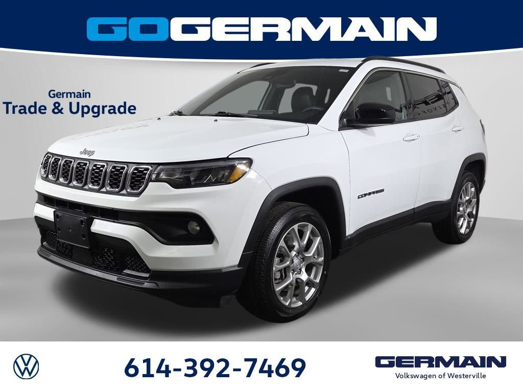 Used 2024 Jeep Compass Latitude w/ Sun and Sound Group image 1
