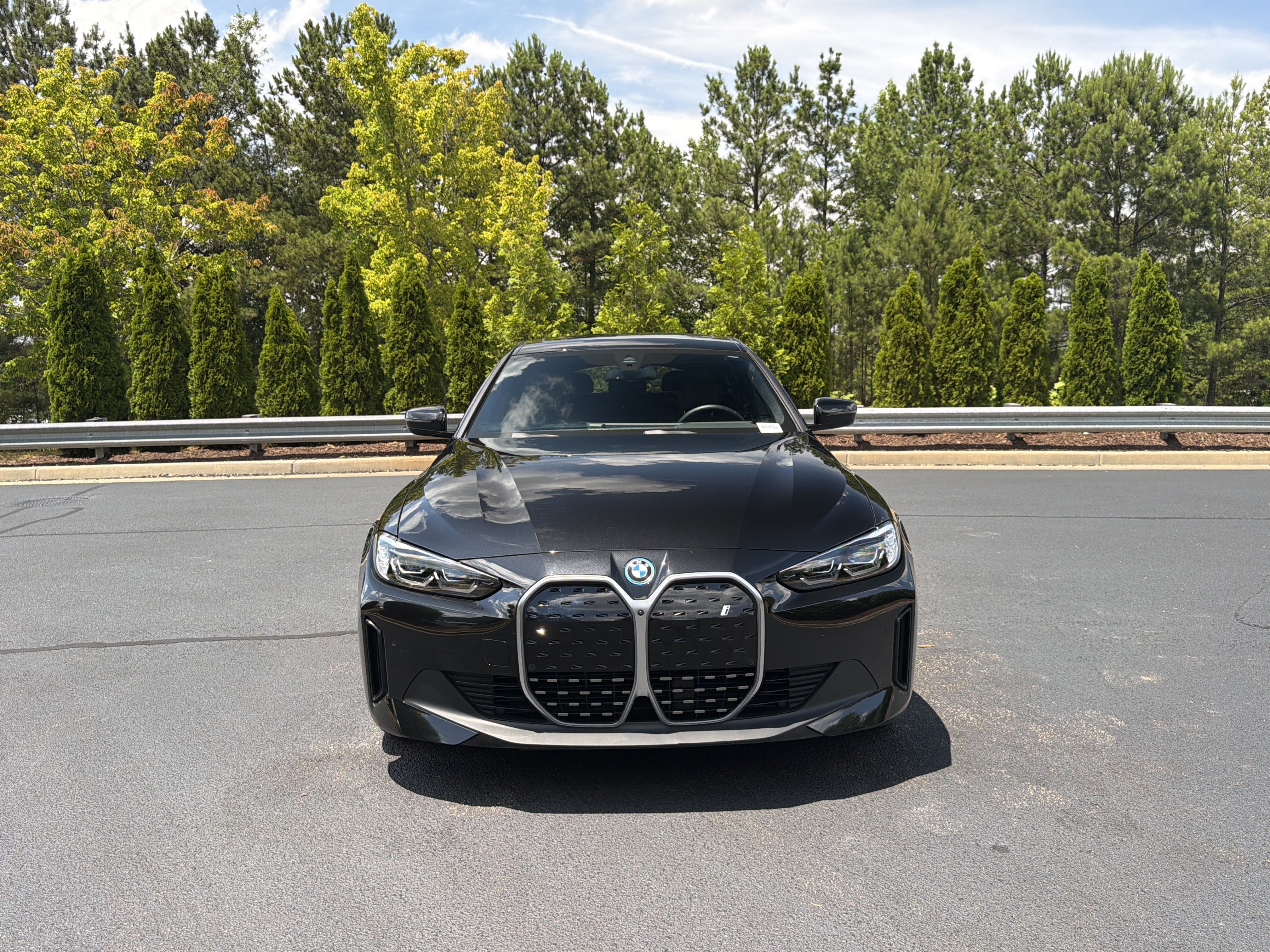 Used 2023 BMW i4 eDrive35 w/ Premium Package RWD image 13
