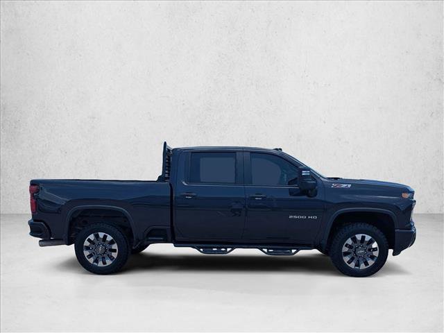 Used 2024 Chevrolet Silverado 2500 Custom w/ Custom Value Package AWD/4WD image 4