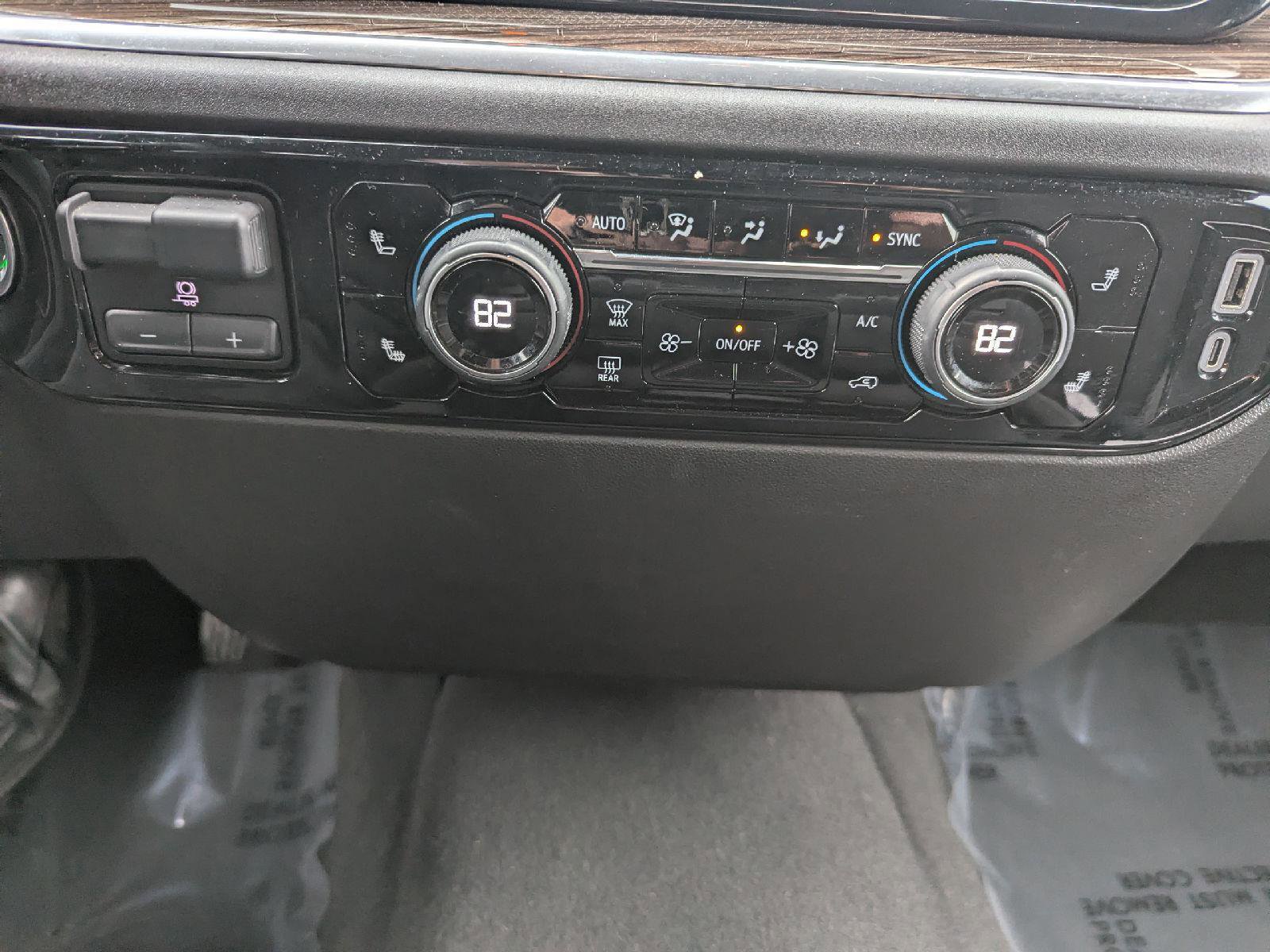 Used 2025 Chevrolet Silverado 1500 LT image 18