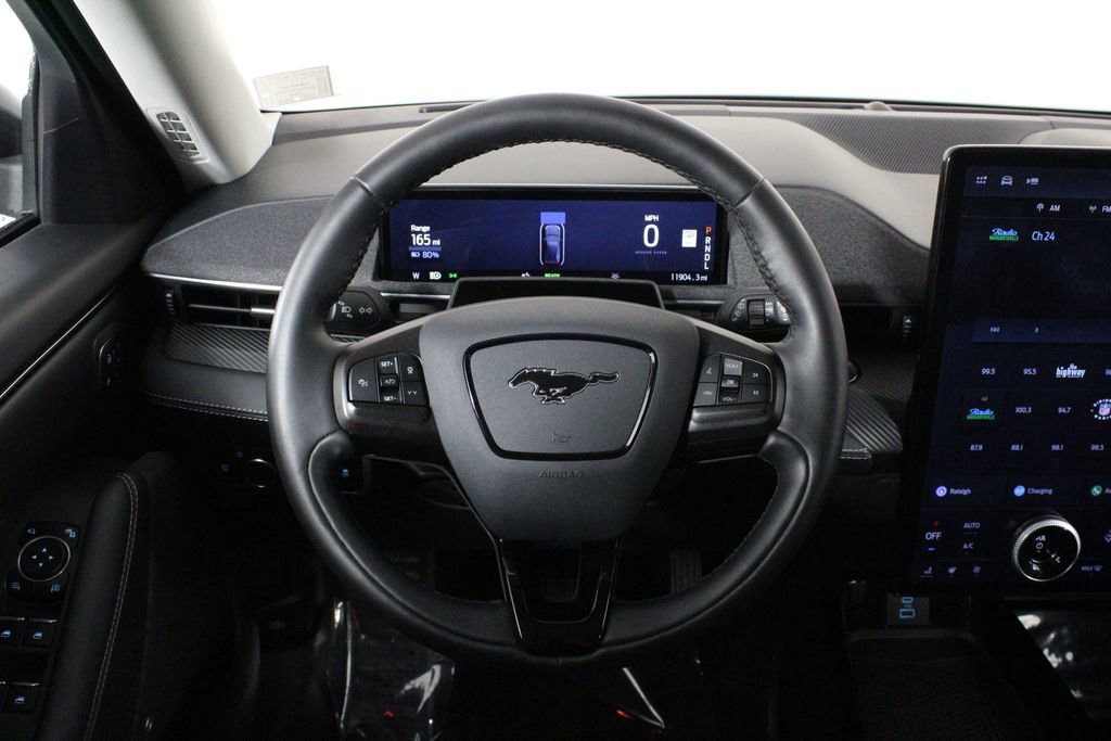 Used 2023 Ford Mustang Mach-E Premium image 23