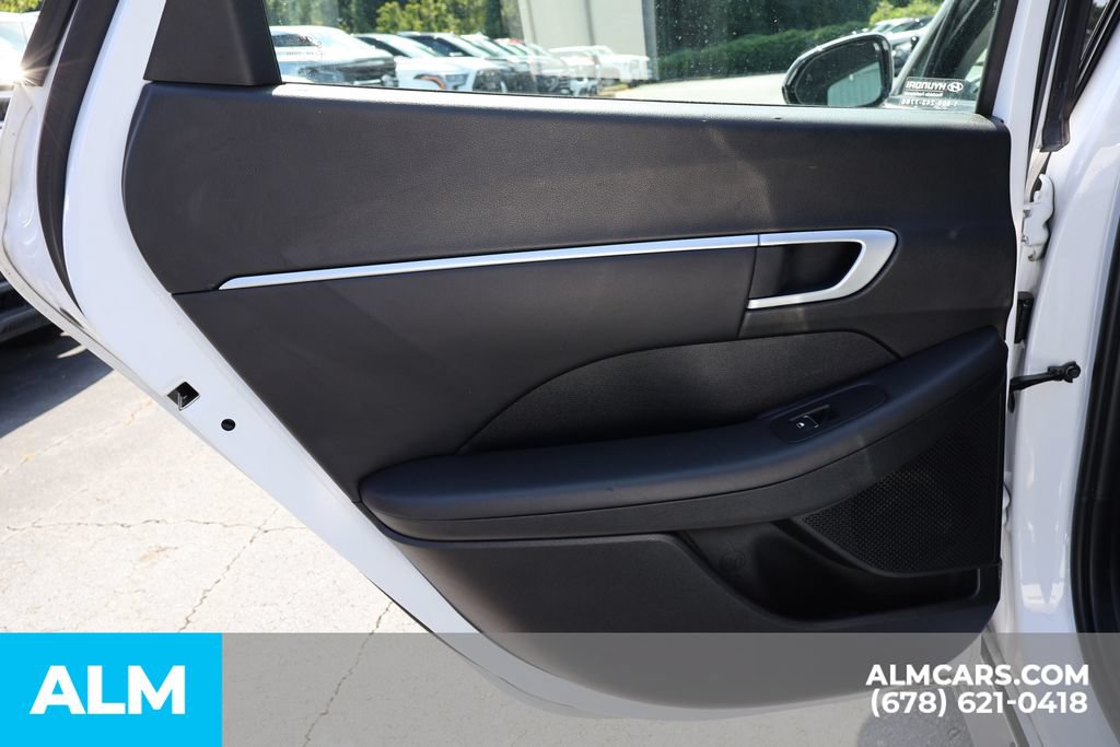 Used 2025 Hyundai Sonata SEL FWD image 18