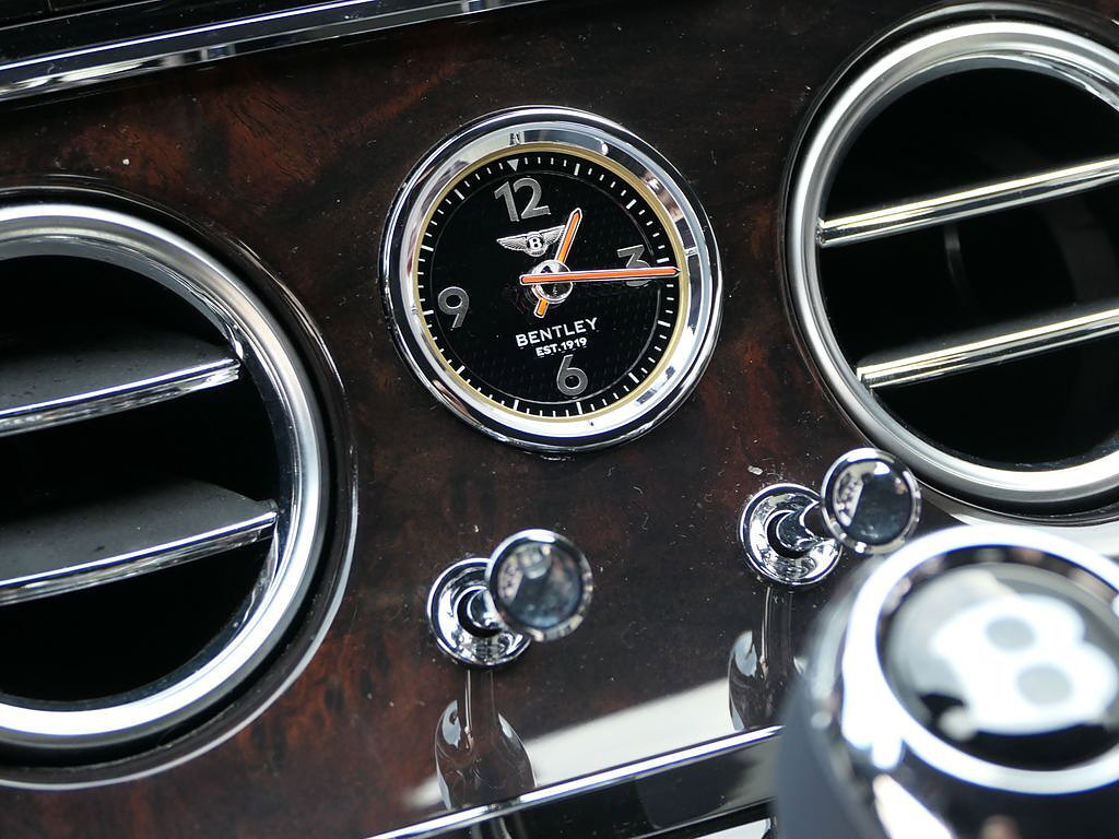 Used 2023 Bentley Continental GT Mulliner AWD/4WD image 23