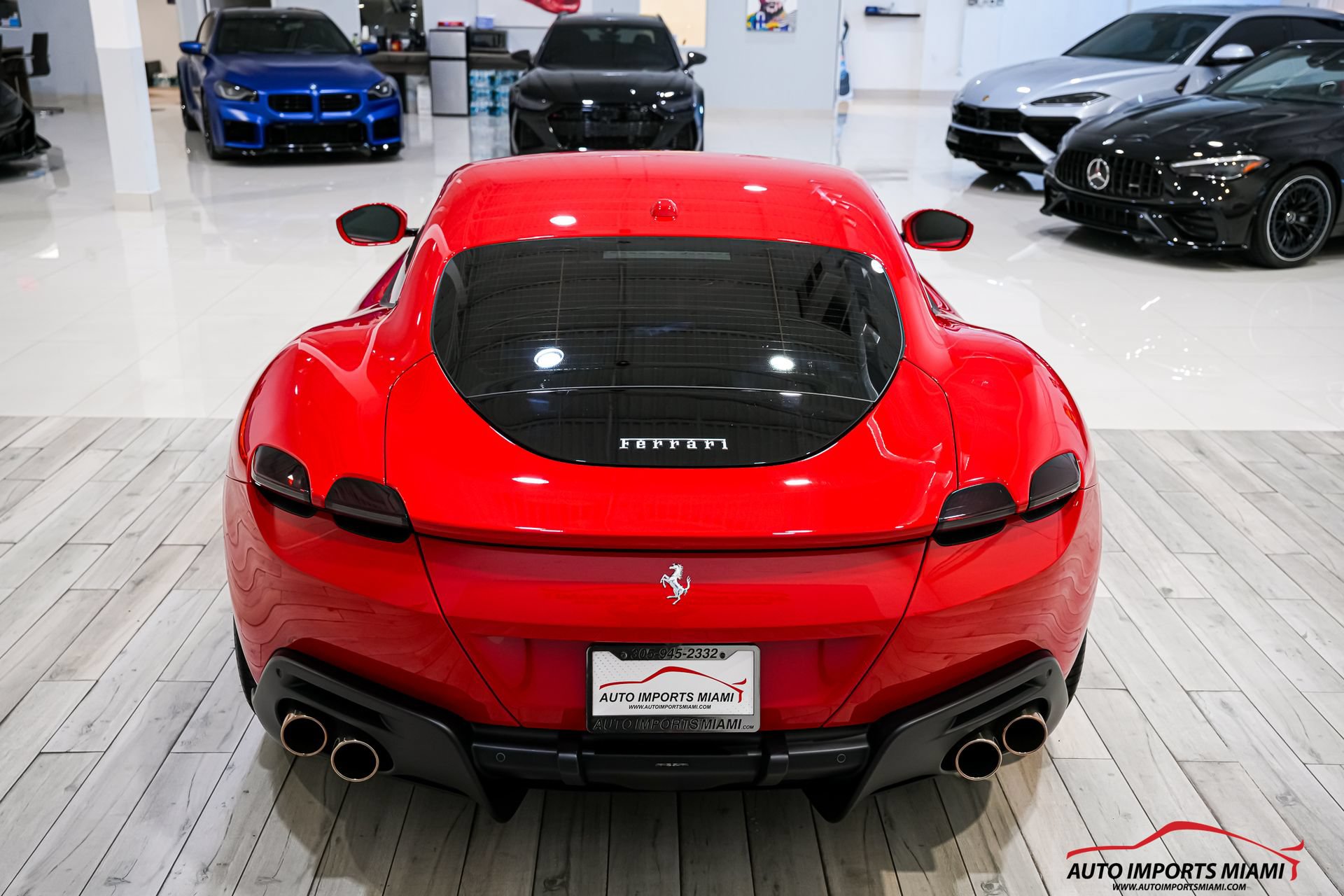 Used 2022 Ferrari Roma RWD image 17
