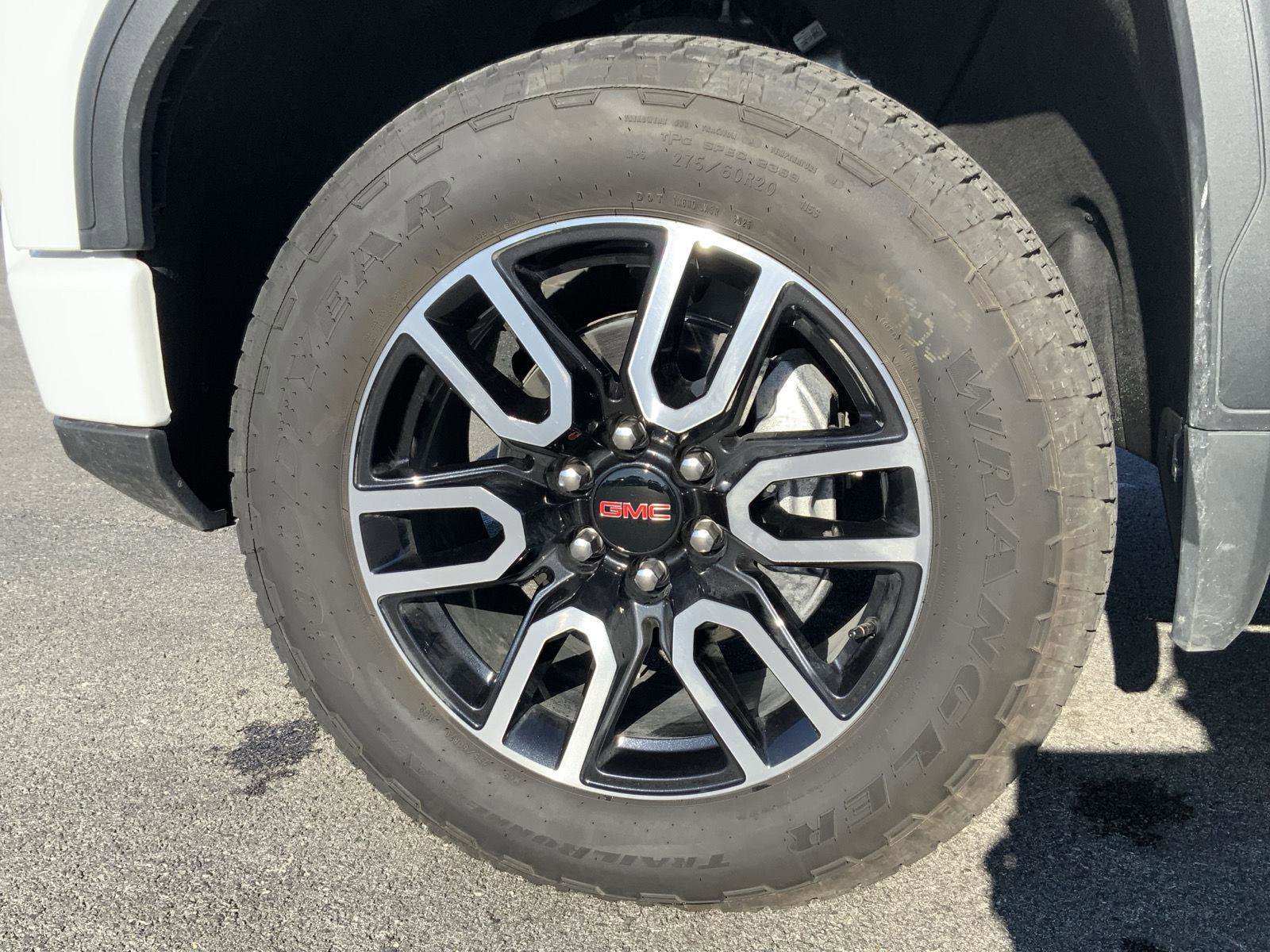 Used 2026 GMC Sierra 1500 AT4 w/ AT4 Premium Package AWD/4WD image 25