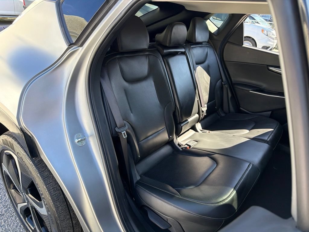 Used 2022 Kia EV6 GT-Line w/ First Edition Package AWD/4WD image 19