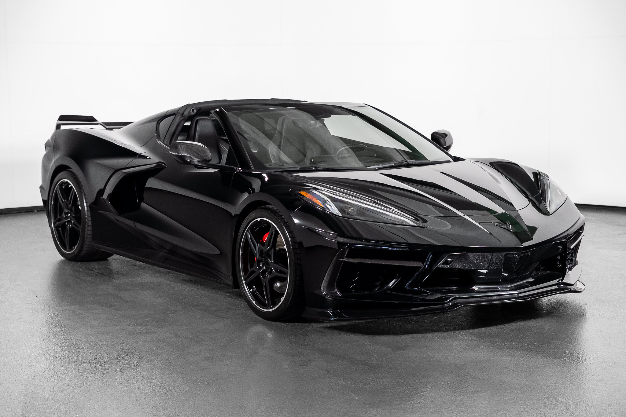 Used 2021 Chevrolet Corvette Stingray Preferred Cpe w/ Z51 Performance Package RWD image 35