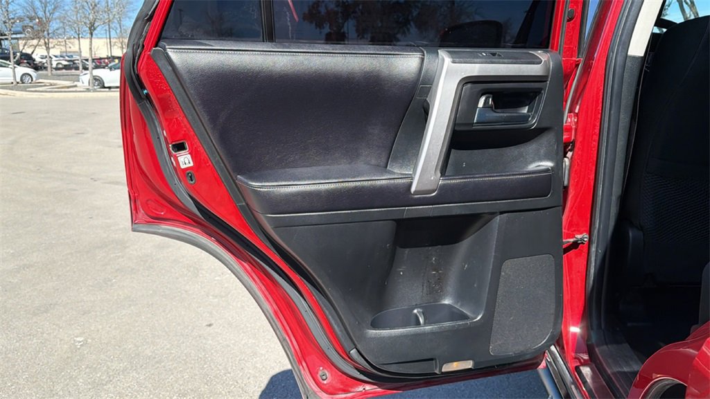 Used 2017 Toyota 4Runner SR5 image 35