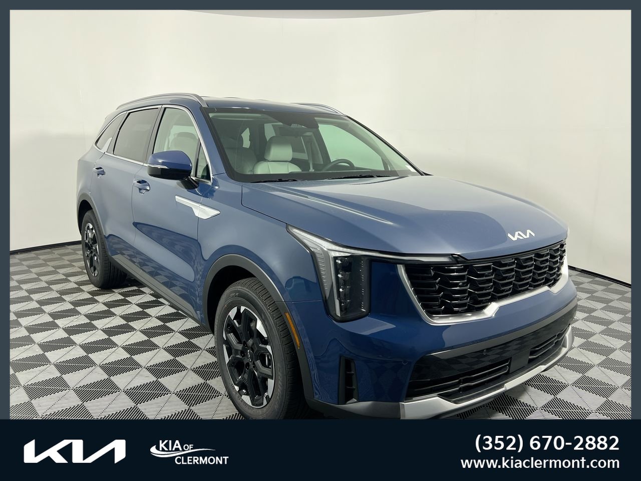 New 2026 Kia Sorento S w/ S Panoramic Sunroof Package