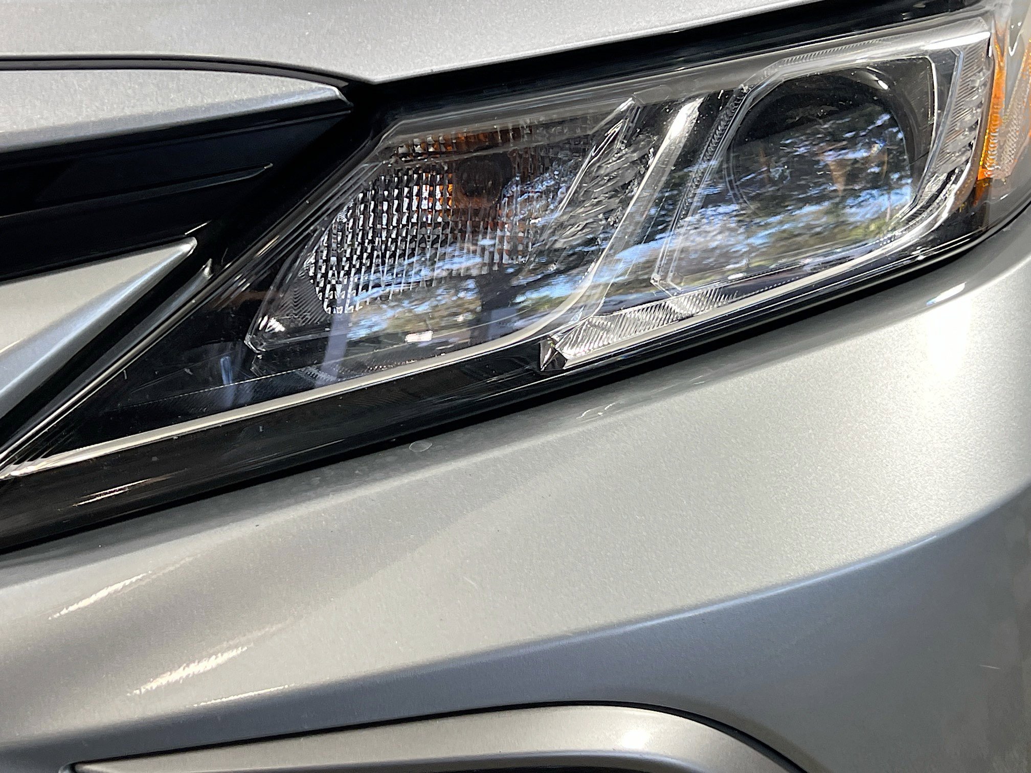 Used 2024 Toyota Camry LE FWD image 12